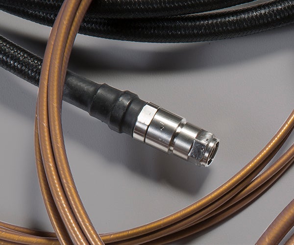 Microwave/RF Assemblies Série 7 para Sistemas Terrestres Militares